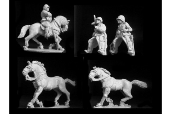 WRUS13 - Russian Cavalry In Helmets